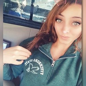 Meet your Posher, Jasmine